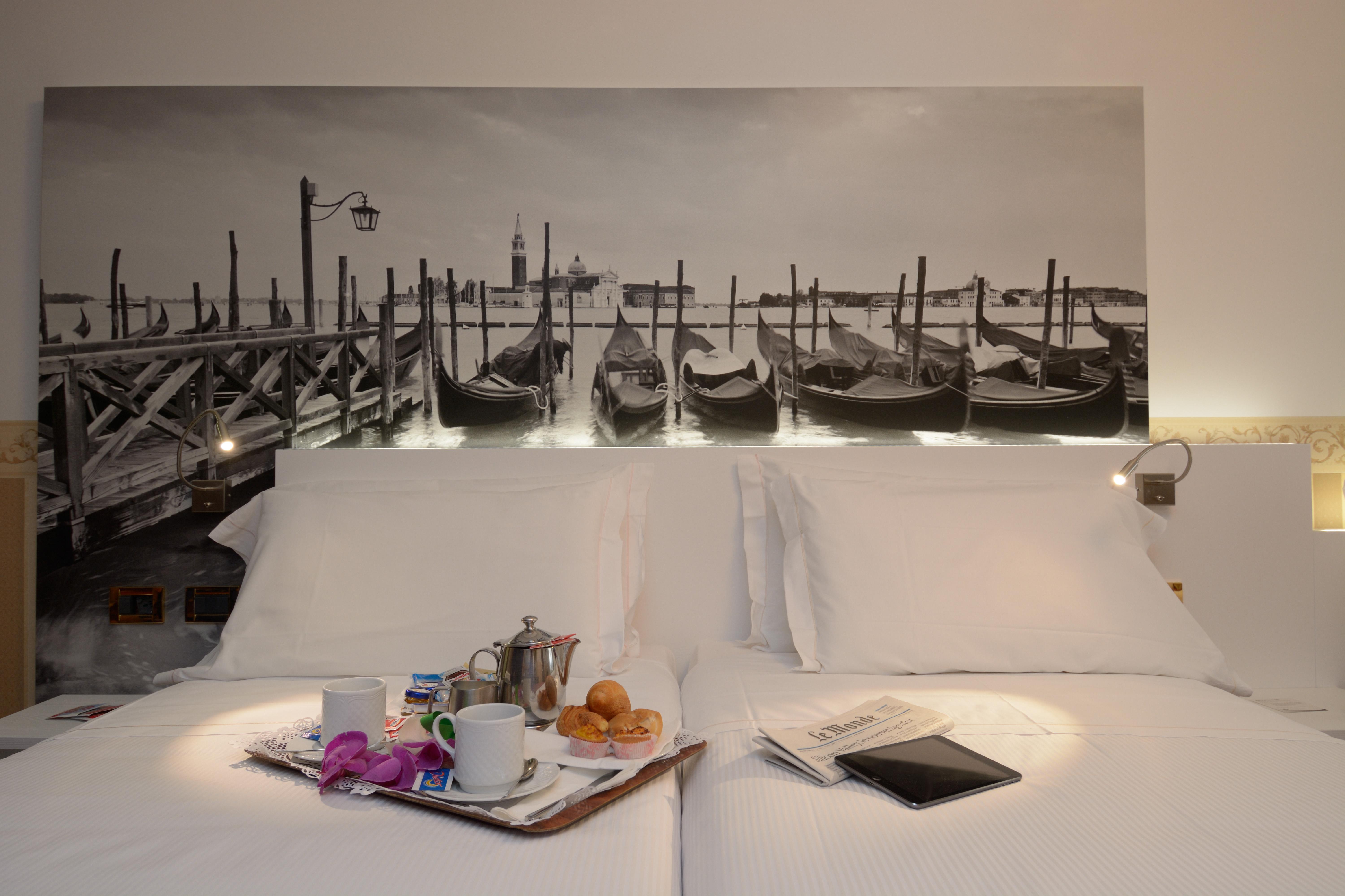 Unahotels Ala Venezia-Adults 16 Veneza Exterior foto