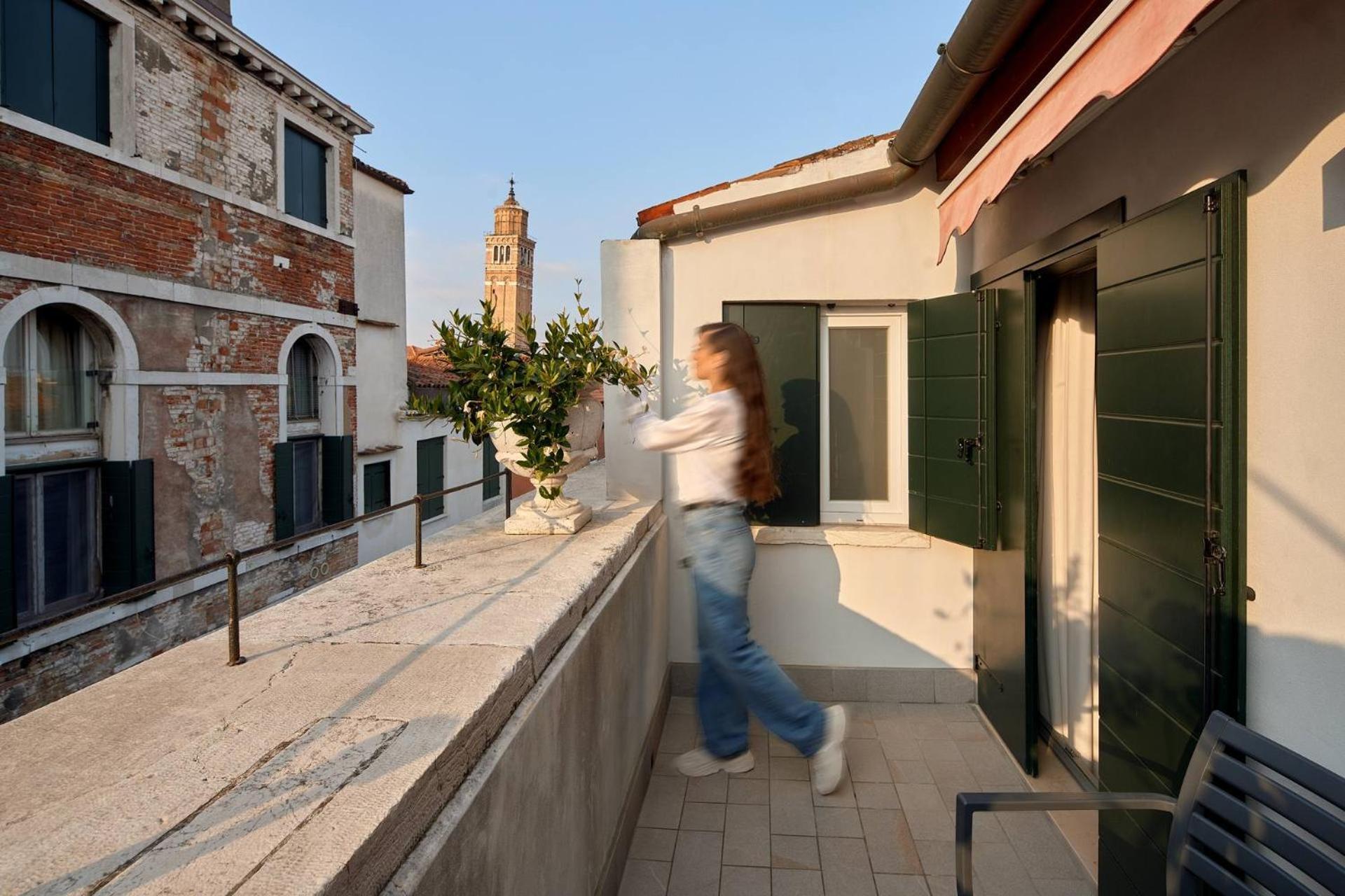 Unahotels Ala Venezia-Adults 16 Veneza Exterior foto