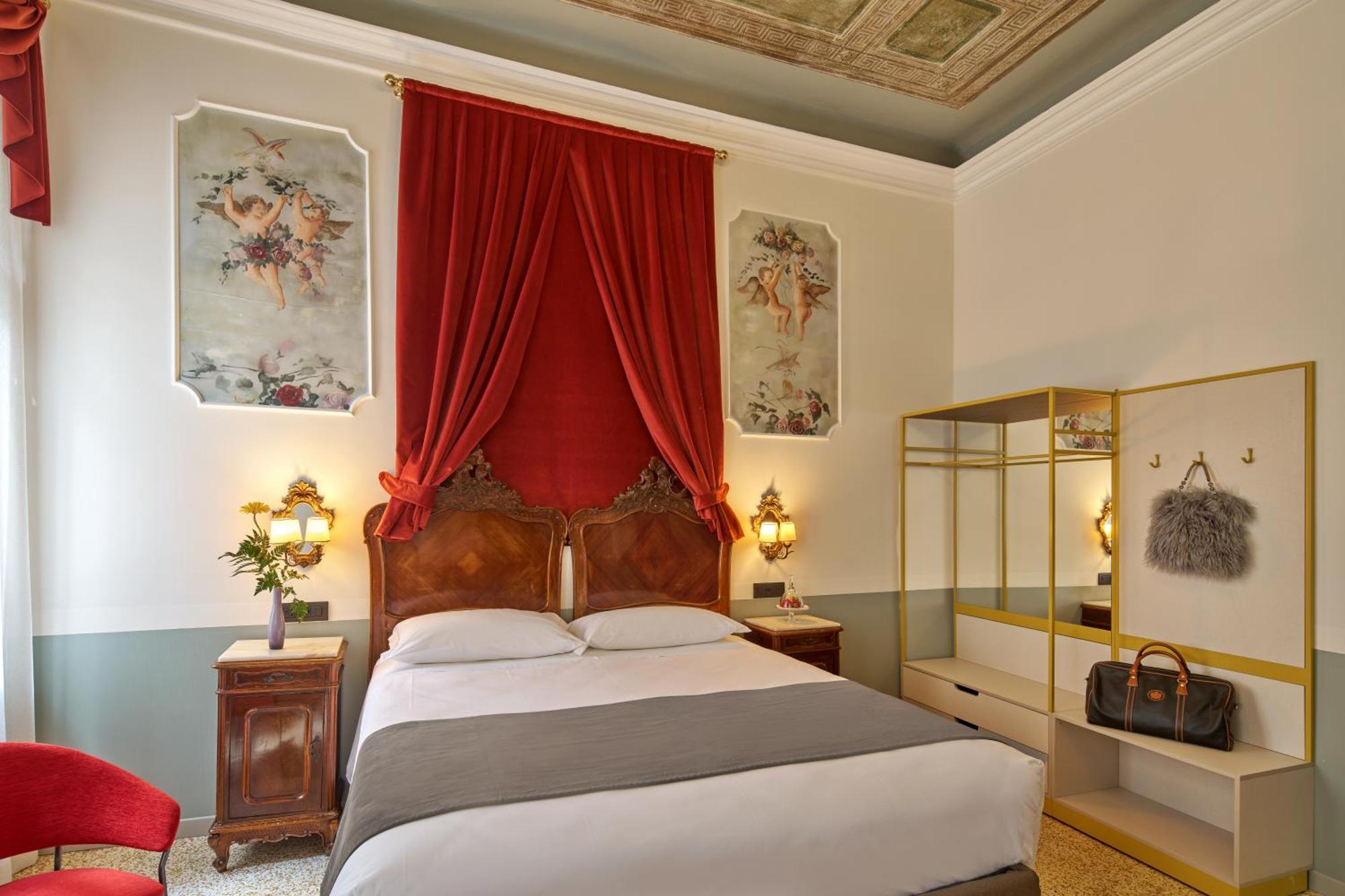 Unahotels Ala Venezia-Adults 16 Veneza Exterior foto